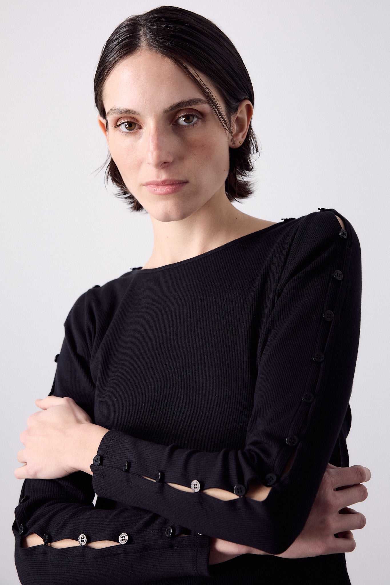 Chemise noire à boutons