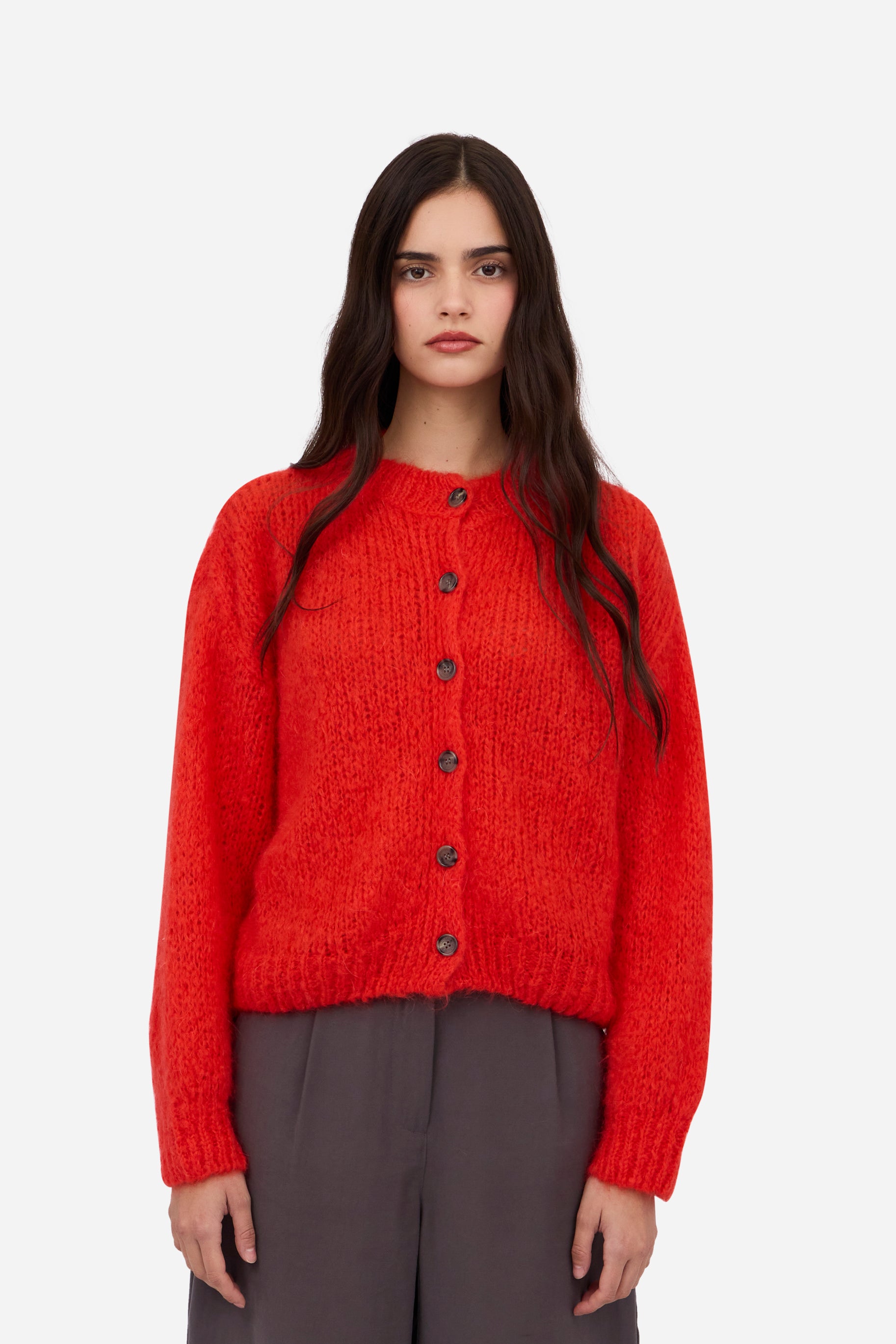 Cardigan à Boutons Rouges