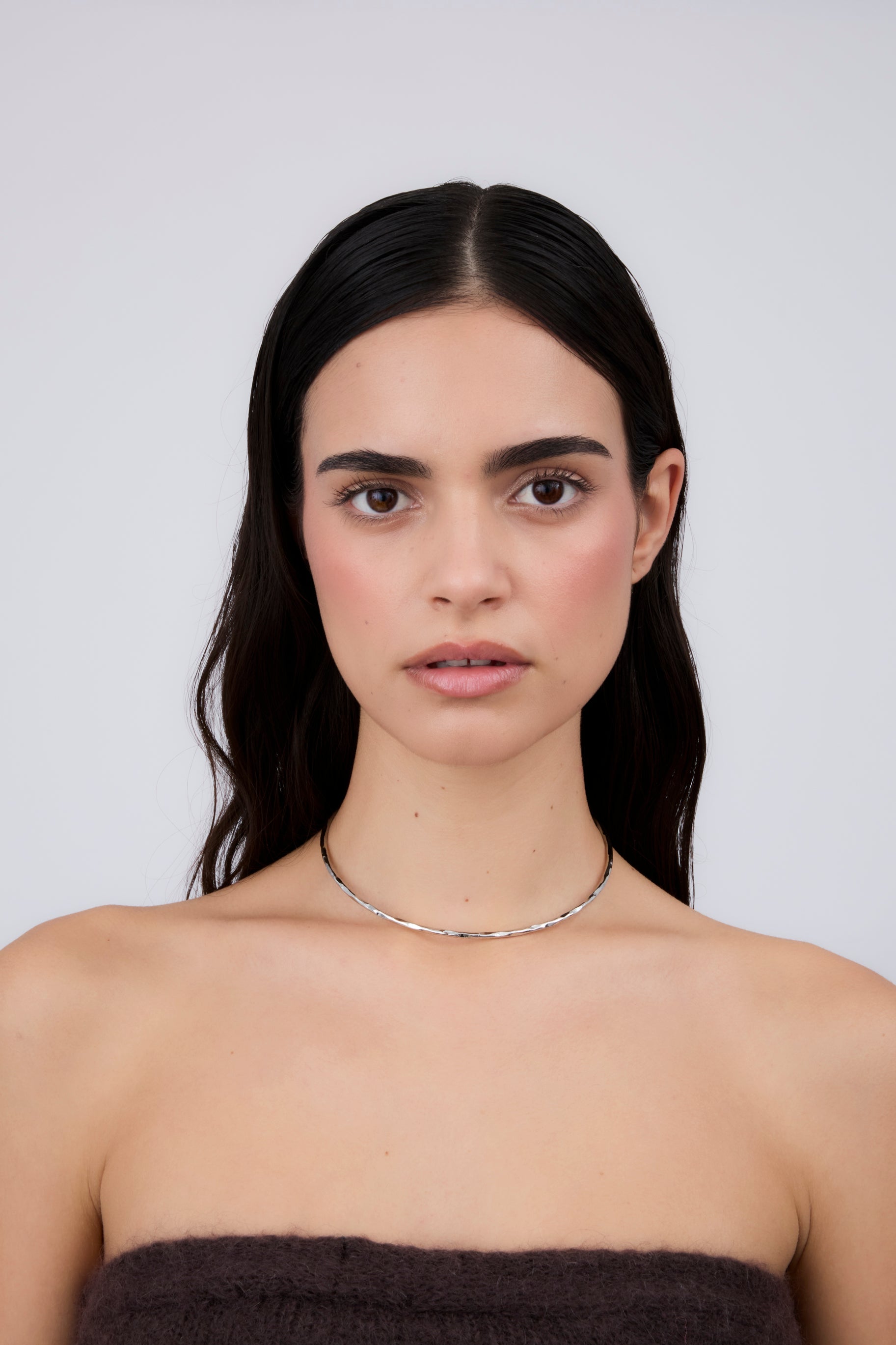 Collar Rígido Irregular