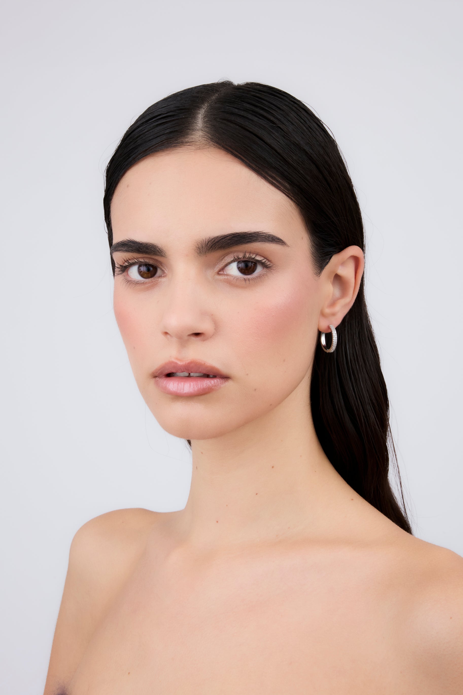 Boucle d'oreille en microzircon 16 mm