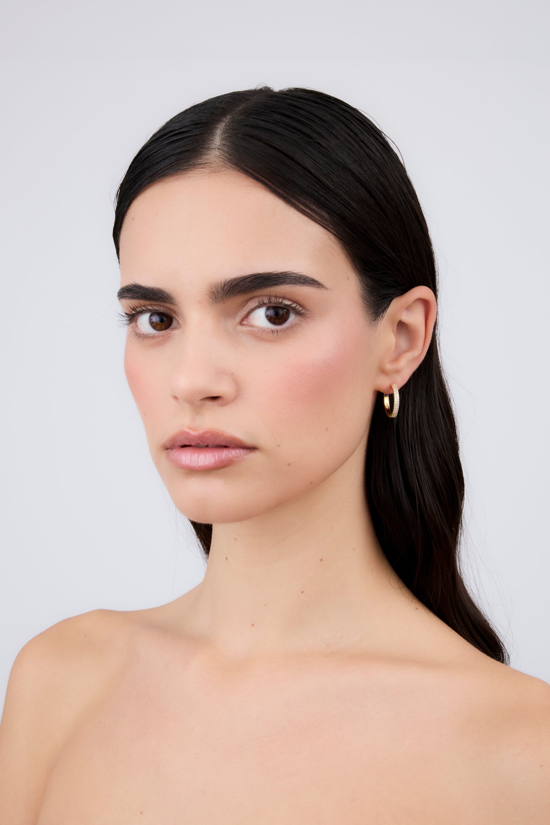 Boucle d'oreille en microzircon 16 mm