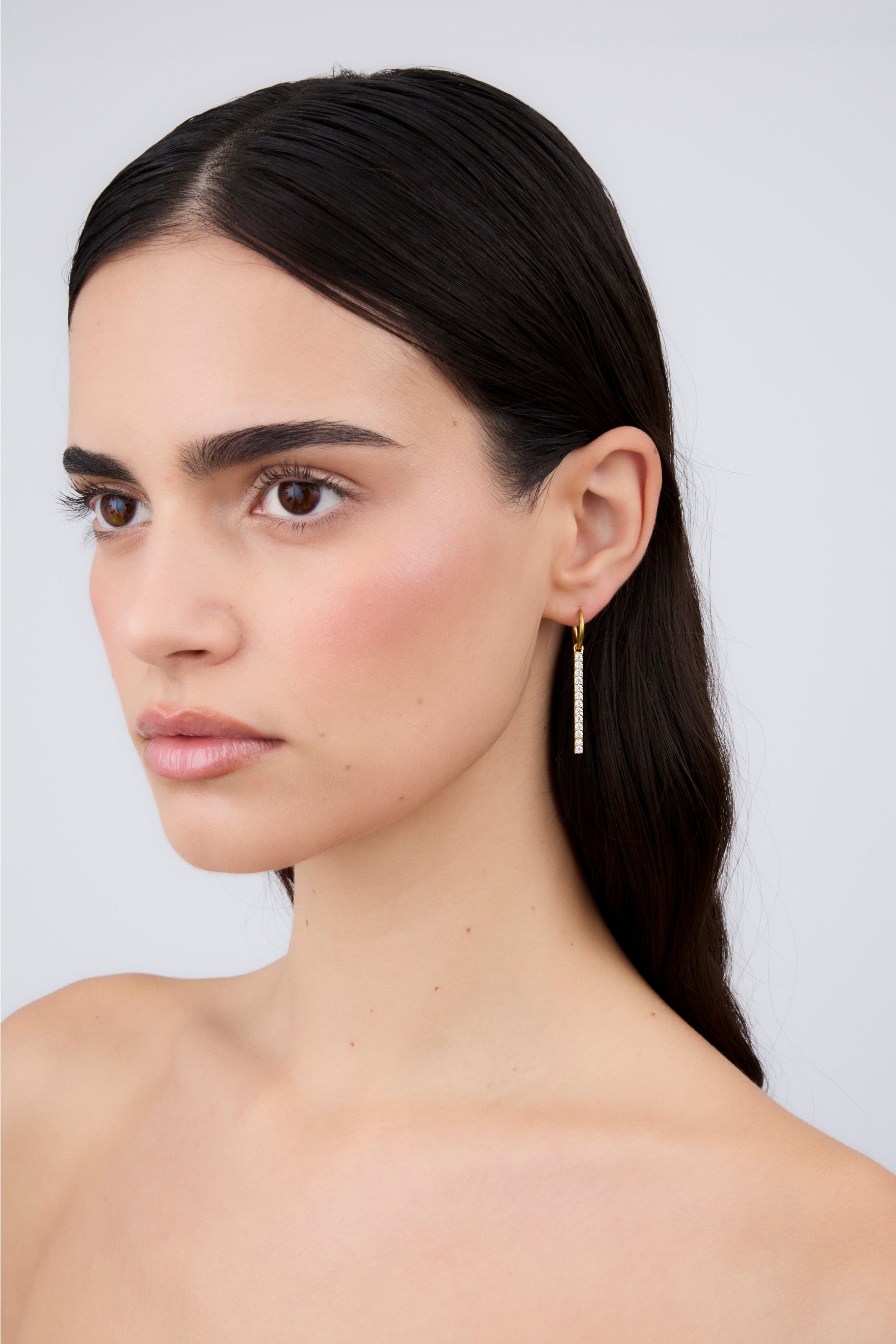 Zircon Bar Earring (Unit)