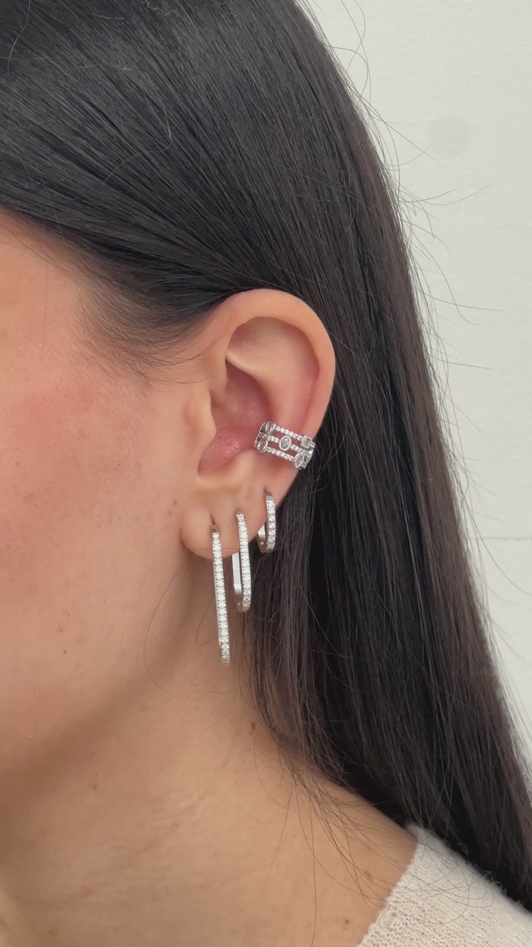 Boucle d'oreille multi-zircone