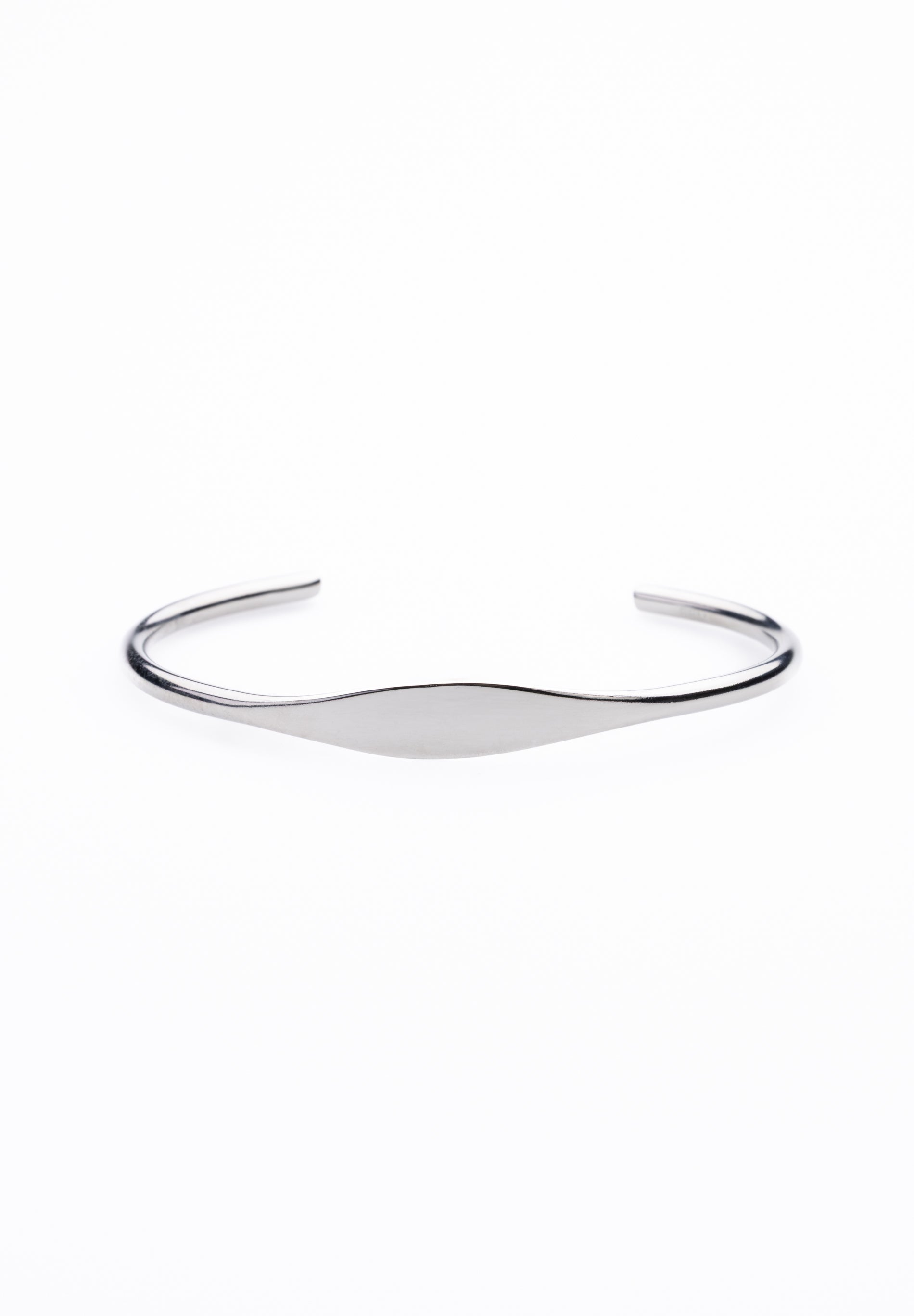 Customizable Oval Bracelet