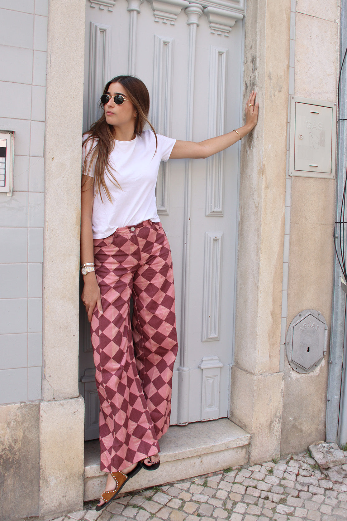 Straight-Leg Pants with Diamond Patterns