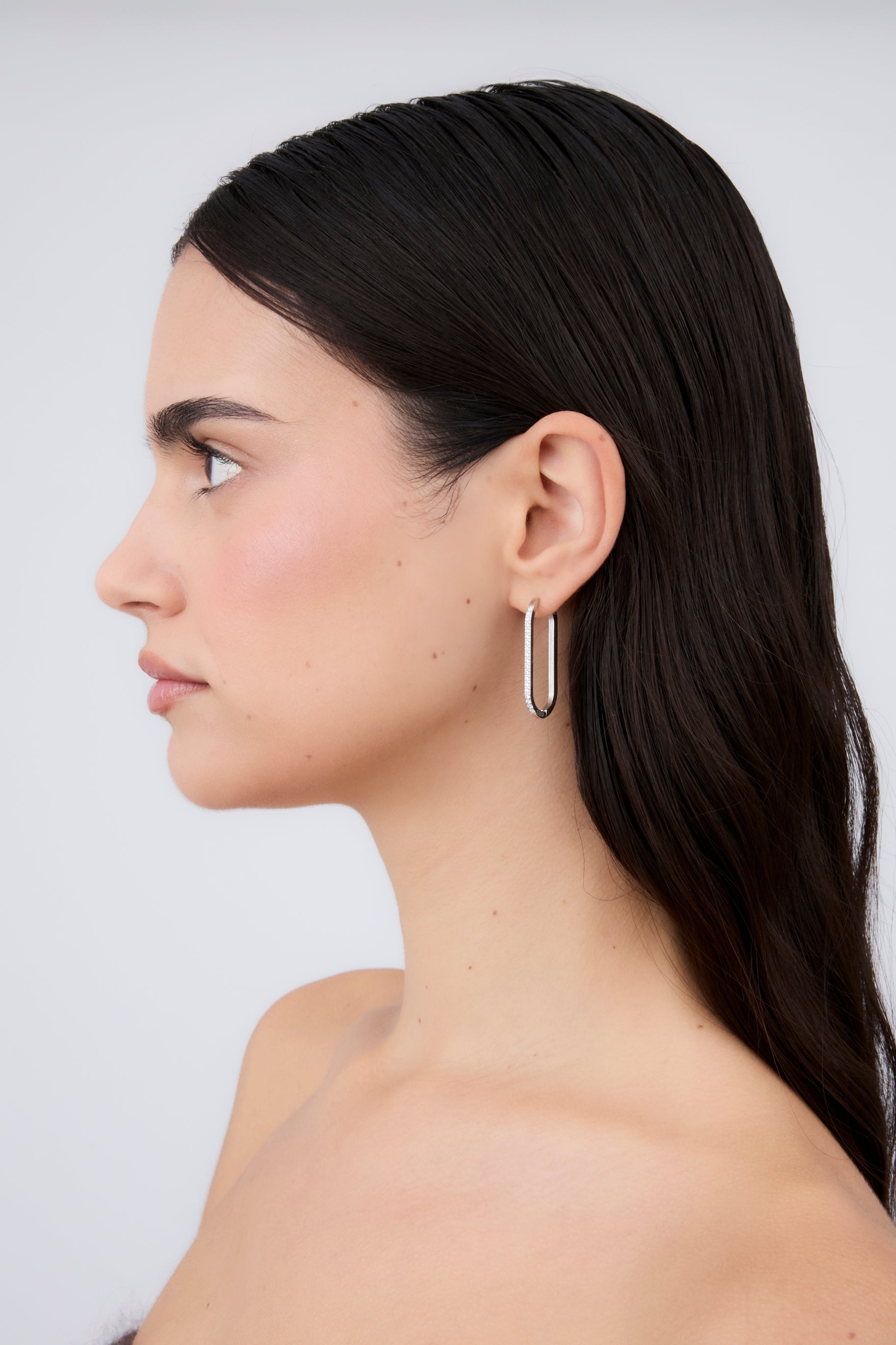 Oval Zircon Earring (Unit)