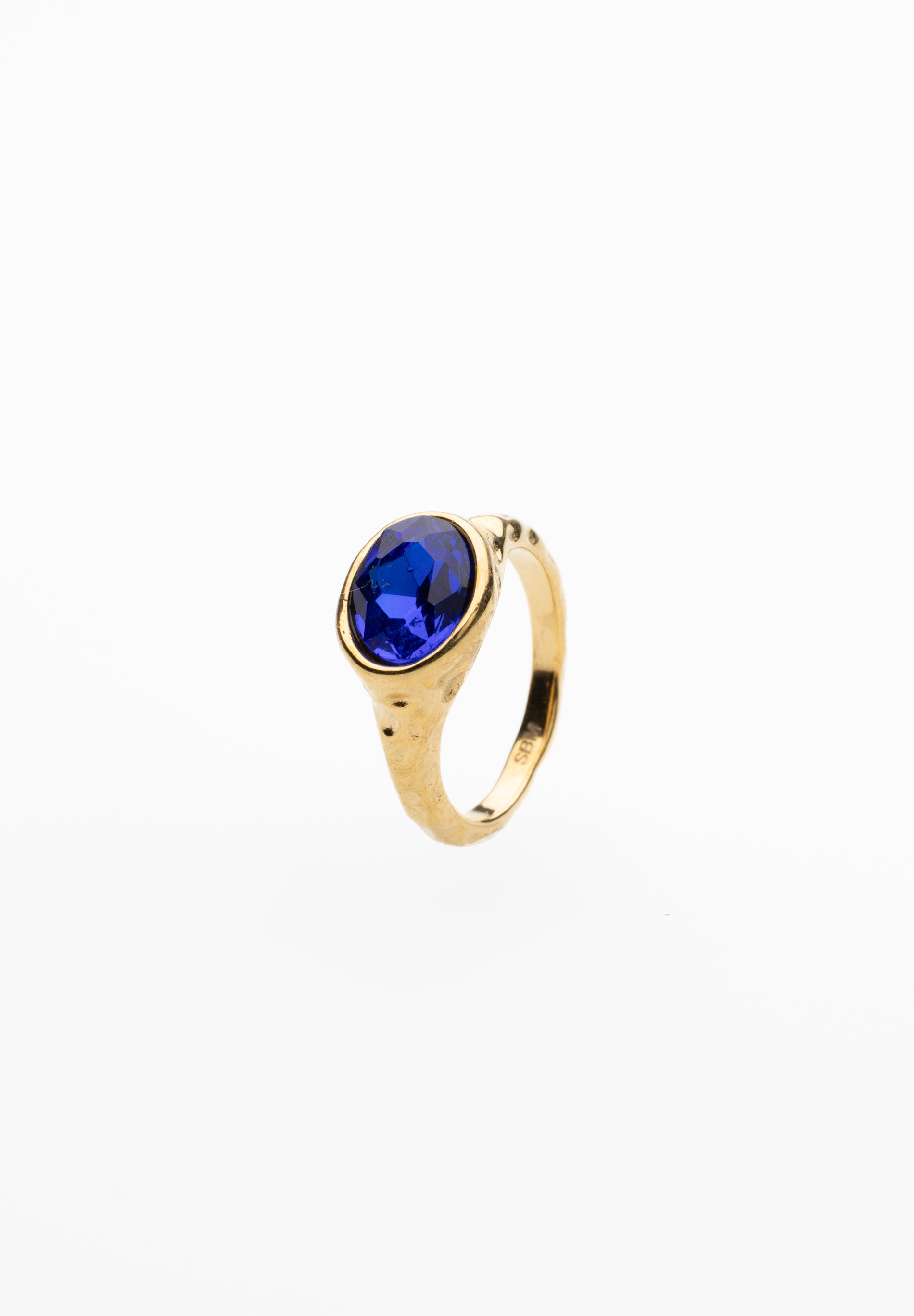 Oval Crystal Ring
