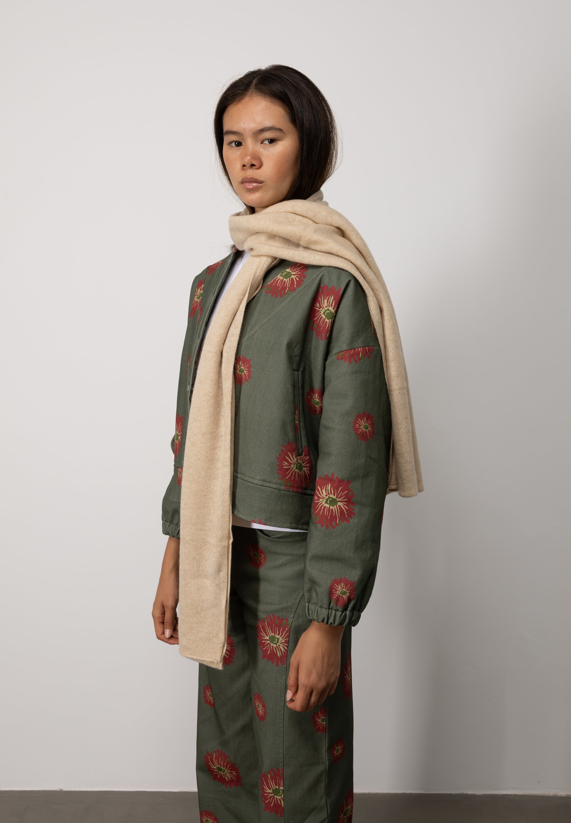 100% Cashmere Beige Scarf