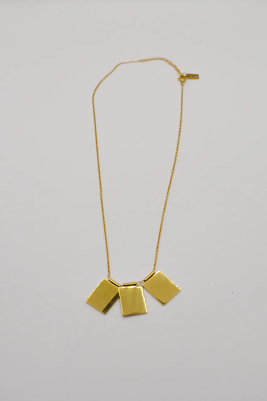 Collar Chapita Triple