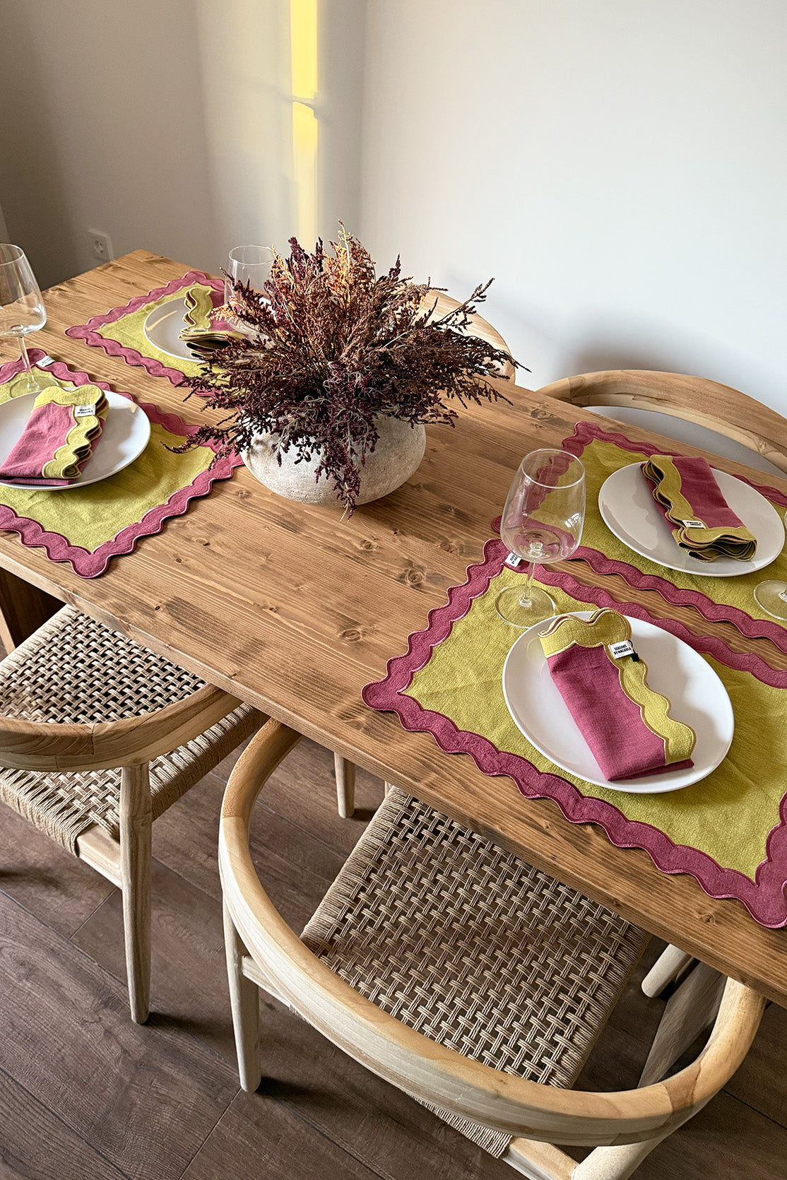 Set De Table Ondulé Pour Le Vin