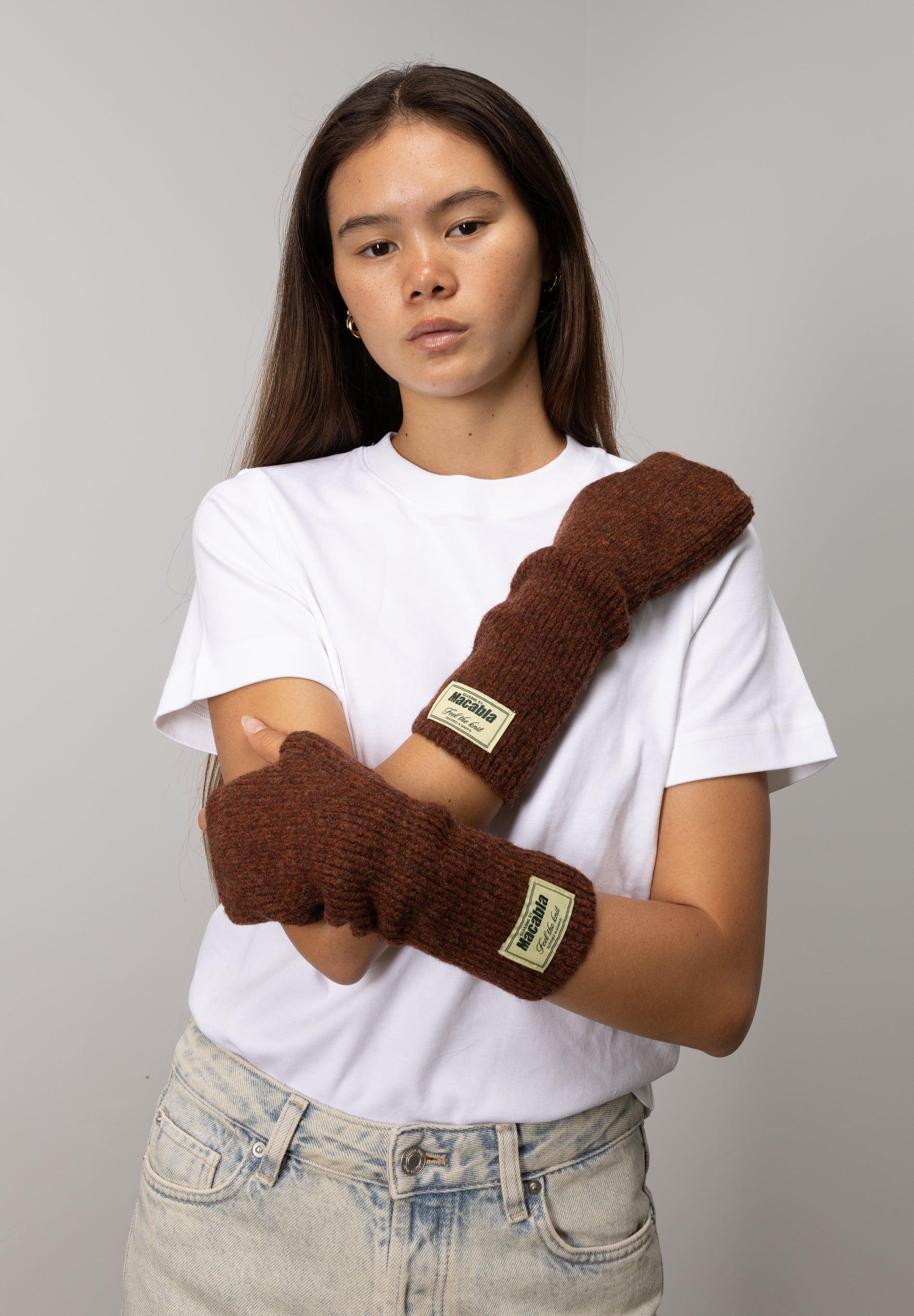 Brown Mittens