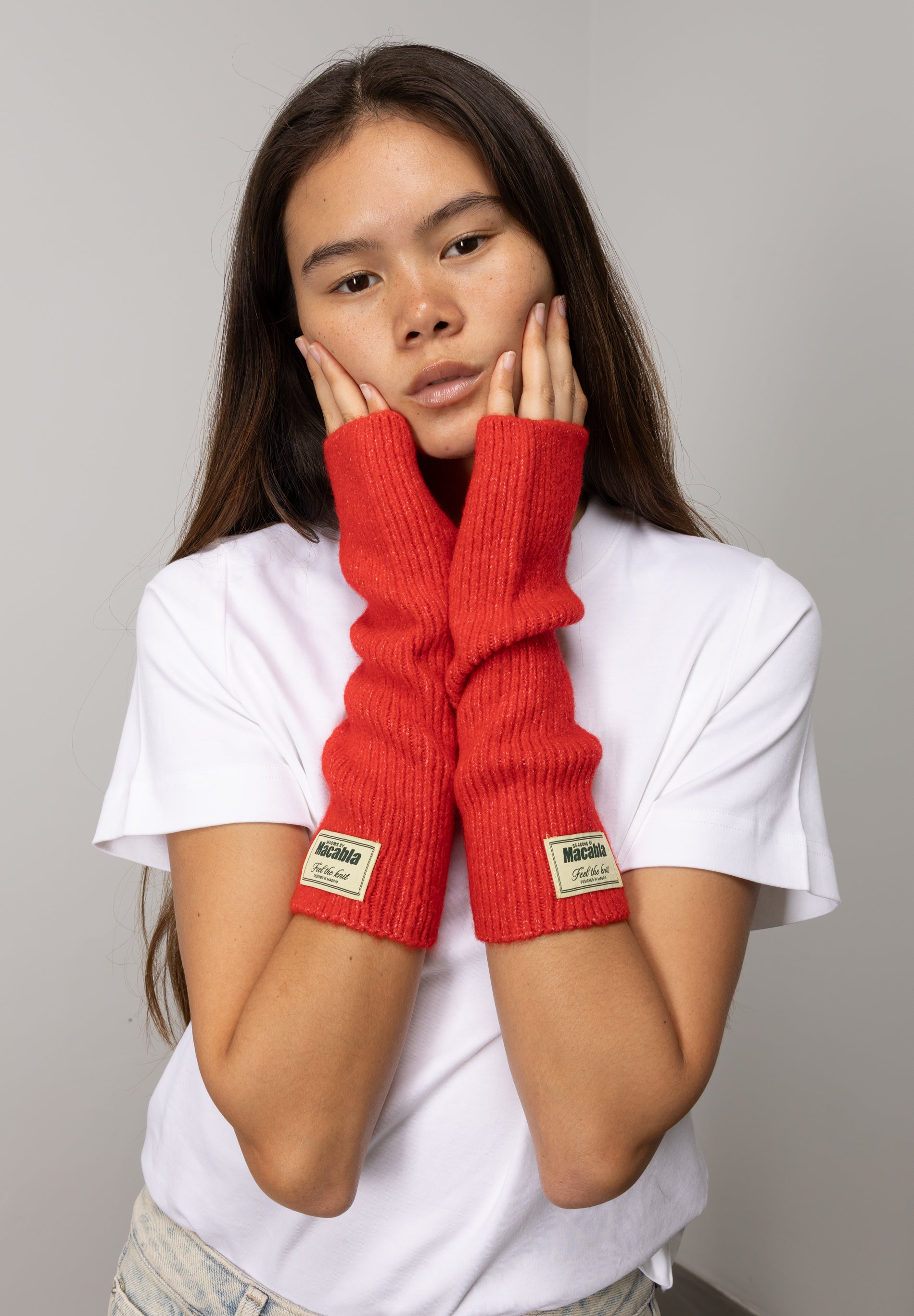 Red Mittens