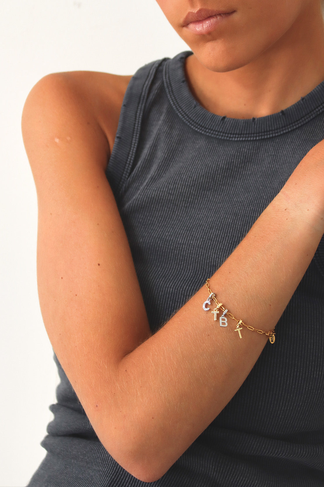 Pulsera + Charms Letras